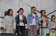 Mali wokalisci podczas wystepu