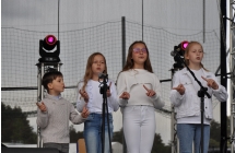 Mali wokalisci na scenie