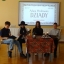 lektorzy w tle grafika ksiazki 